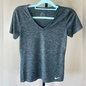 Nike Dri-FIT V-Neck Workout Tee Shirt Women’s Small Black Heather Lightweight
